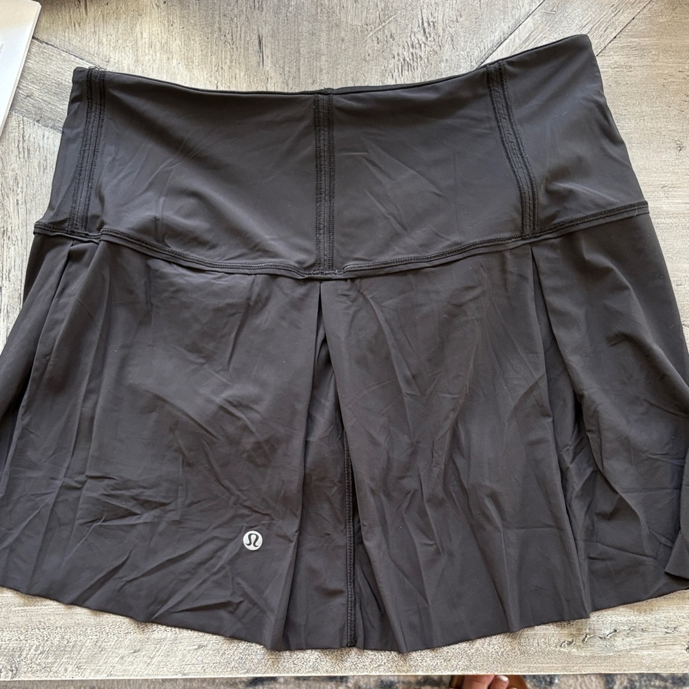 lululemon athletica Women's Black Skirt skort size 4